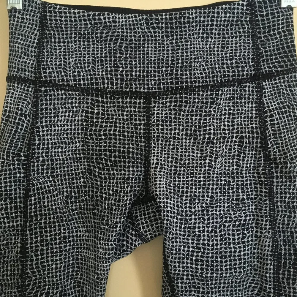Lululemon Speed Tight V Fall Net Crop Leggings 2 Athletic Running Gym Workout